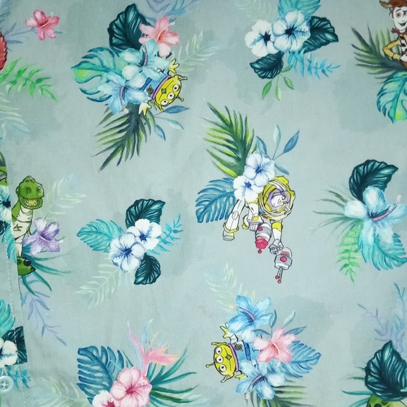 Disney Pixar Toy Story Shirt Mens XL Blue Hawaiian Short Sleeve Woody Buzz - Picture 3 of 6